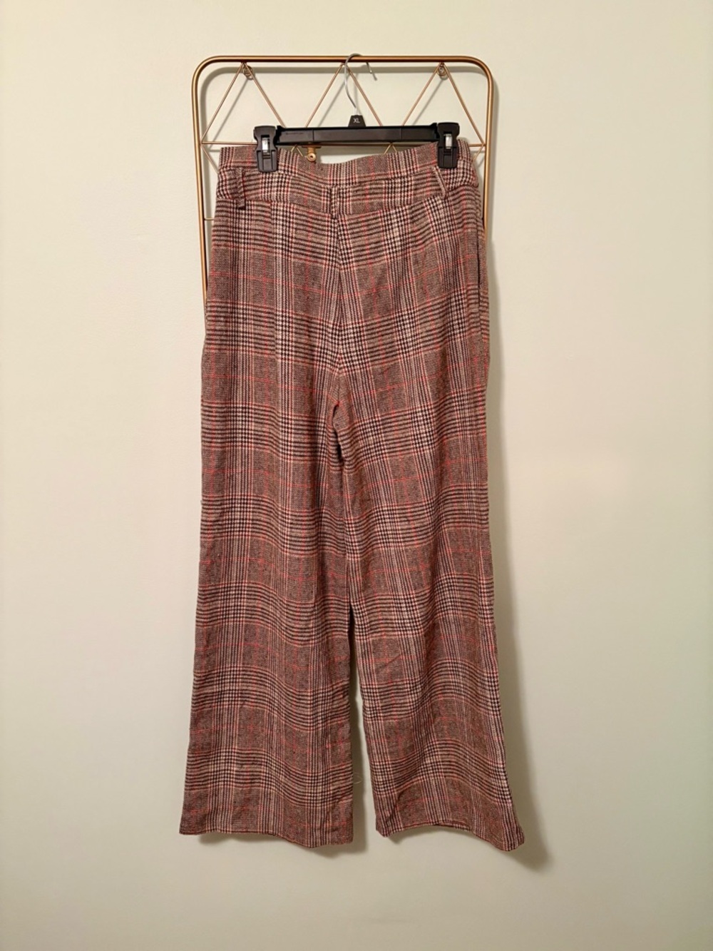 Commense Belted Plaid High-Waisted Pants NWT Brown L - Picture 3 of 5